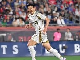 2026世界杯票价暴涨引发争议 球迷权益何在